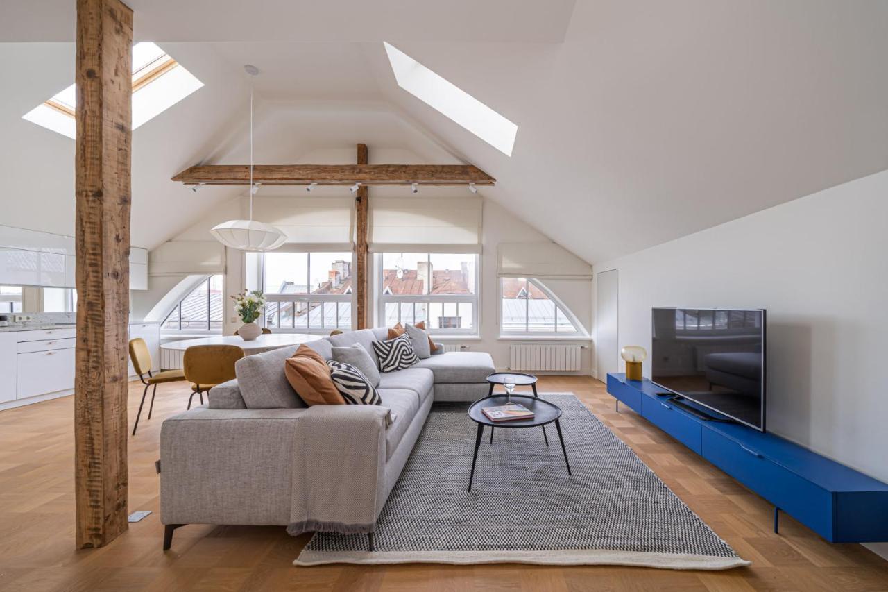 Bright Designer Apartment In City Centre Riga Eksteriør billede